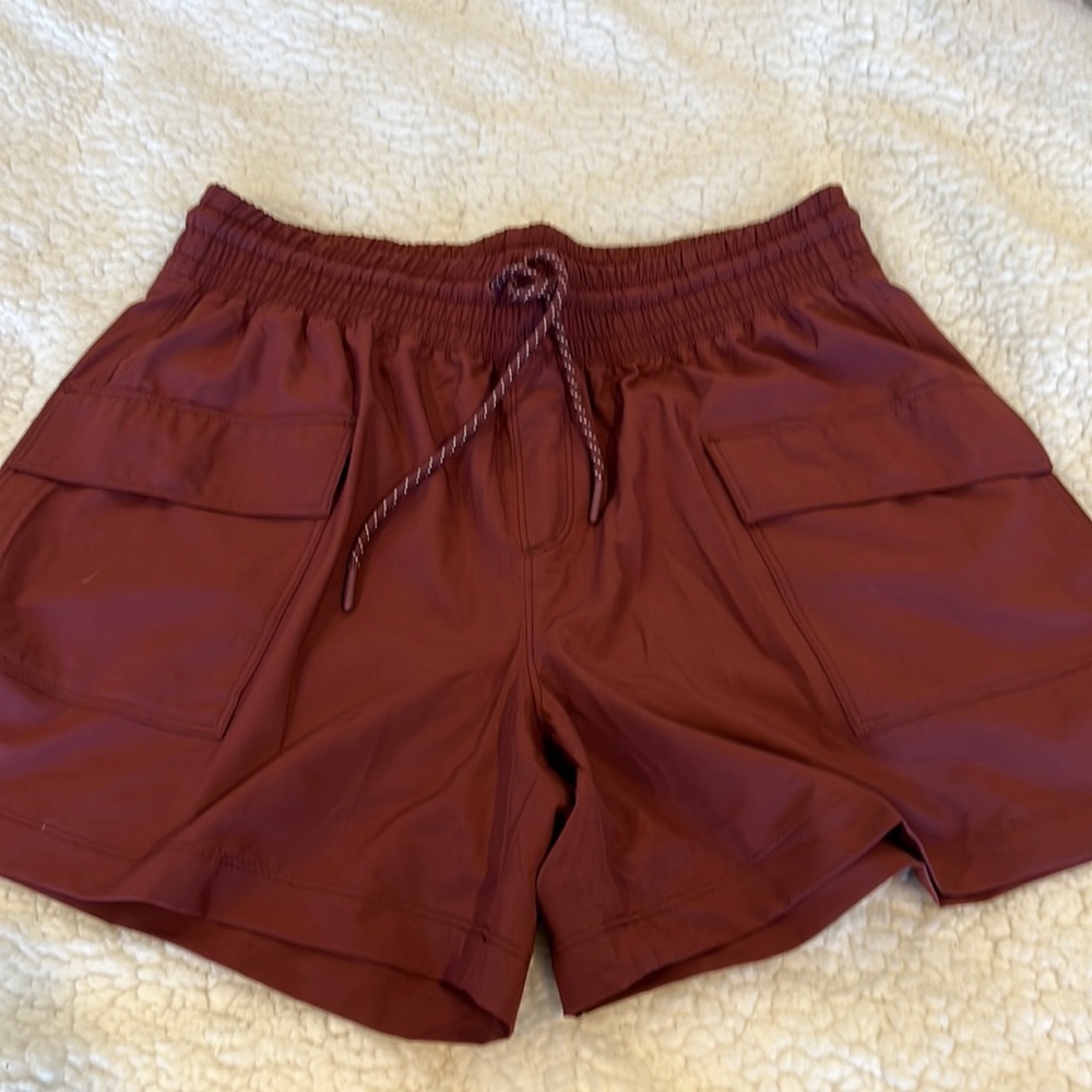 Old Navy Women's Athletic Shorts - Burgundy